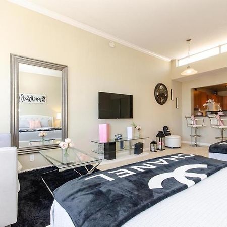 Loft Apartments At Hollywood Free Parking Close To Studios Universal Лос-Анджелес Экстерьер фото